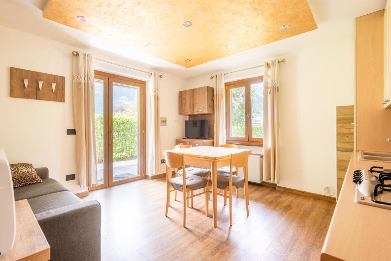 Casa Lucia Apartment เปียเว ดิ เลโดร ภายนอก รูปภาพ
