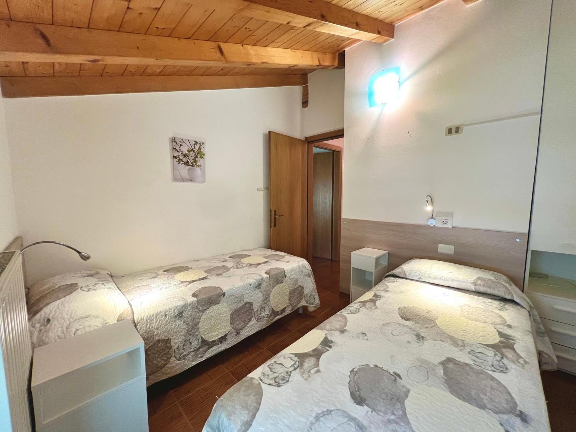 Casa Lucia Apartment เปียเว ดิ เลโดร ภายนอก รูปภาพ